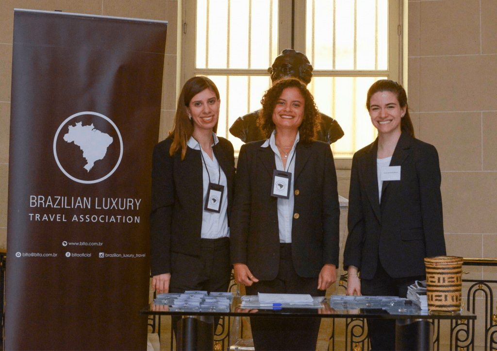 EQUIPE internacional de eventos na França